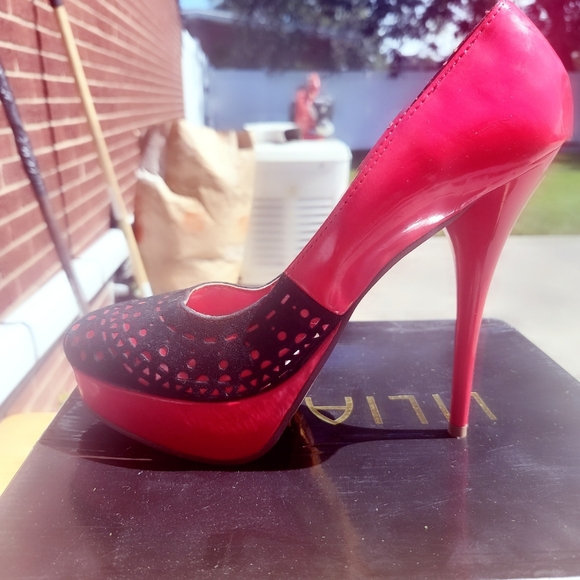 Can no longer wear high heels due to fracture and heal of foot - Picture 11 of 14